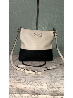 Women's large Kate Spade Crossbody Bag One Size White Black